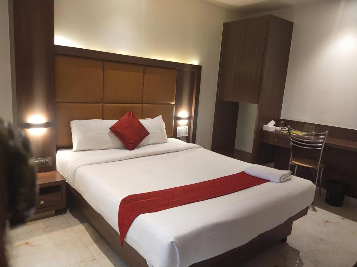 Hotel Monarch Express Near Karnala Sports Academy Panvel,Navi Mumbai Exterior photo