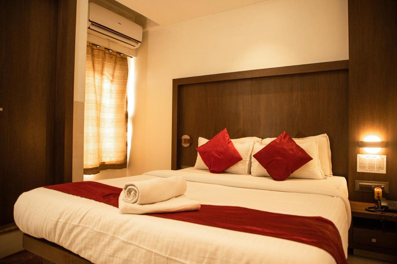 Hotel Monarch Express Near Karnala Sports Academy Panvel,Navi Mumbai Exterior photo