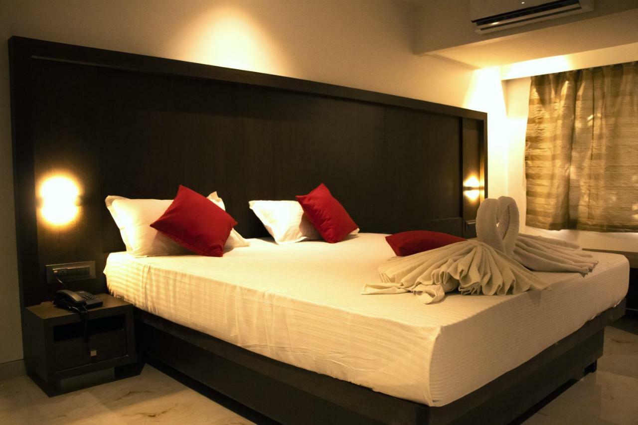 Hotel Monarch Express Near Karnala Sports Academy Panvel,Navi Mumbai Exterior photo